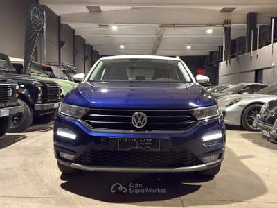 Volkswagen T-Roc 1.6 TDI SCR Style BlueMotion Technology Blu/Azzurro usata Bologna