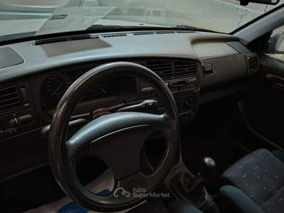 Volkswagen Golf 3°serie 8v 5 porte T.A. ISCRITTA ASI Bianco usata BOLTIERE