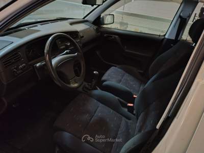 Volkswagen Golf 3°serie 8v 5 porte T.A. ISCRITTA ASI Bianco usata BOLTIERE