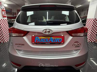 Hyundai ix20 1.4 CRDI 90cv Comfort -2013 Grigio usata Giugliano in Campania