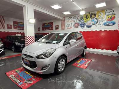 Hyundai ix20 1.4 CRDI 90cv Comfort -2013 Grigio usata Giugliano in Campania