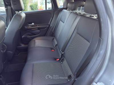 Mercedes-Benz GLA 2.0 cdi 150CV AUTOMATIC BUSINESS EXTRA Grigio usata Polignano a Mare