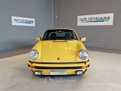 Porsche 911 Carrera 3.0 Targa Giallo usata San Giuliano Milanese