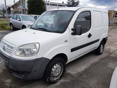 Fiat Doblò Doblò 1.6 16V Nat.Pow. PC-TN Cargo Lami. Bianco usata MONTE URANO