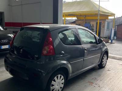 Peugeot 107 3p. Urban Move usata Castelfranco Emilia