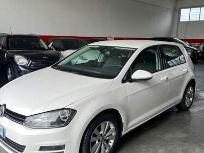 Volkswagen Golf DSG 5p. Highline BlueMotio usata Castelfranco Emilia