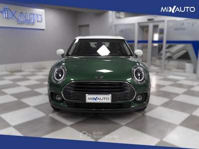 MINI Clubman 1.5 Cooper Essential Auto Bianco usata Latina