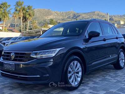 Volkswagen Tiguan Life 2.0 TDI 122CV usata Partinico