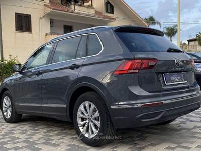 Volkswagen Tiguan Life 2.0 TDI 150CV DSG usata Partinico