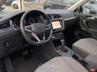 Volkswagen Tiguan Life 2.0 TDI 150CV DSG usata Partinico