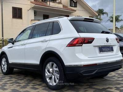 Volkswagen Tiguan Life 2.0 TDI 150CV DSG 4motion usata Partinico