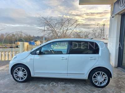 Volkswagen up! 5p. eco move BlueMotion Technology#METANO#PELLE#CRUISE#SEDILI RISCALDABILI Bianco usata Altamura