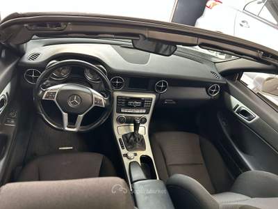 Mercedes-Benz SLK SLK 200 (cgi be) Premium Argento usata MILANO