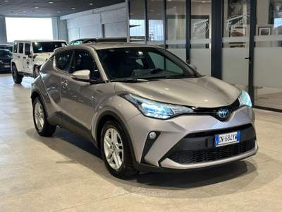 Toyota C-HR 1.8 Hybrid E-CVT Active Grigio usata Maranello