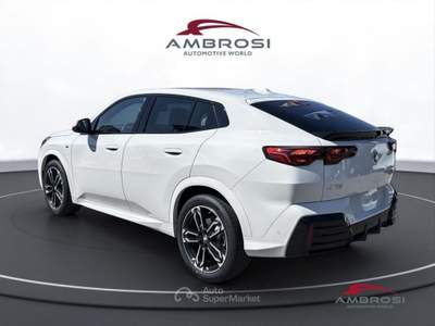 BMW X2 sDrive18d Msport Premium Package Bianco usata Corciano
