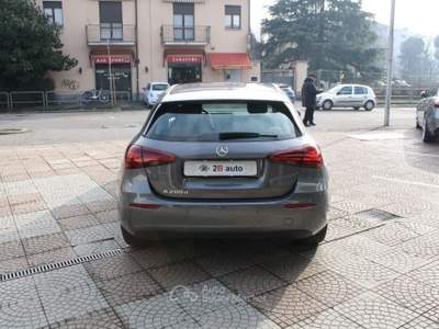 Mercedes-Benz Classe A d Automatic Progressive Advanced Grigio usata Nova Milanese