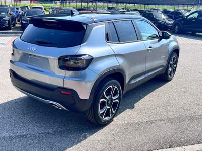 Jeep Avenger 1.2 Turbo 100 CV MHEV Summit / Tetto Nero Grigio usata Pieve di Soligo
