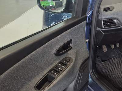 Lancia Ypsilon Adatta neo patentati Blu/Azzurro usata Cattolica