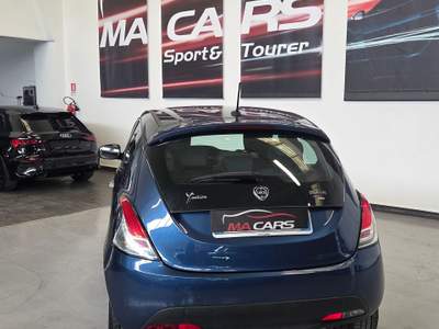 Lancia Ypsilon Adatta neo patentati Blu/Azzurro usata Cattolica