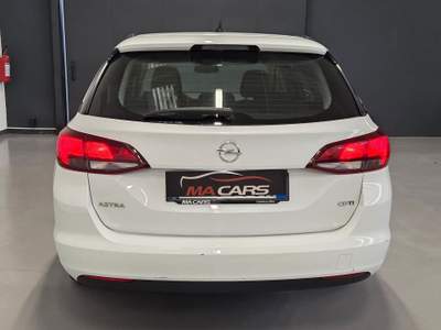 Opel Astra Perfetta in tutto Bianco usata Cattolica