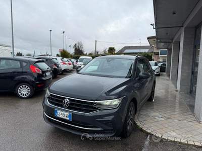 Volkswagen Tiguan 2.0 Diesel Automatica usata Chiarano