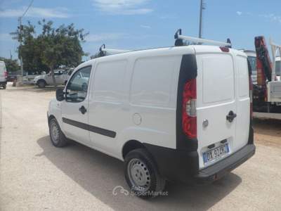 Fiat Doblò Doblo furgone Bianco usata San Michele Salentino