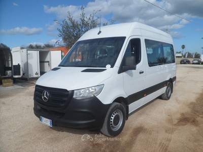 Mercedes-Benz Sprinter 9 posti panorama Bianco usata San Michele Salentino