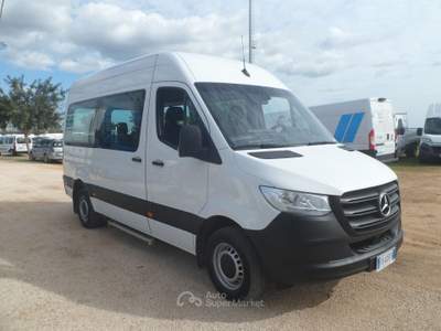 Mercedes-Benz Sprinter 9 posti panorama Bianco usata San Michele Salentino