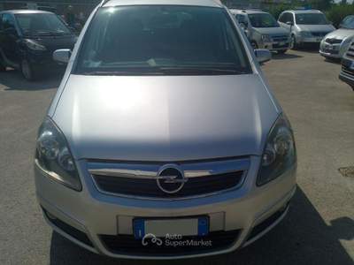 Opel Zafira 1.9 CDTI 120CV Cosmo Argento usata Arezzo