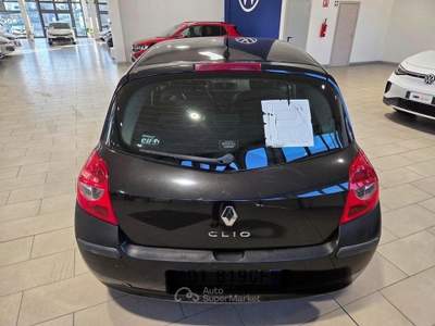 Renault Clio Storia 1.2 16V 5 porte Dynamique per usata Livorno