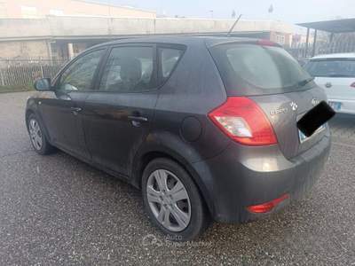 Kia Cee'd Ceed cee'd 1.4 90CV 5p. LX neo patentato usata Livorno
