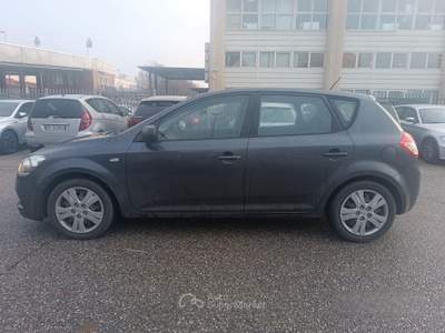 Kia Cee'd Ceed cee'd 1.4 90CV 5p. LX neo patentato usata Livorno
