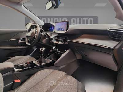 Peugeot 208 1.2 BENZINA 100 CV -ALLURE- usata MONTE SAN GIUSTO