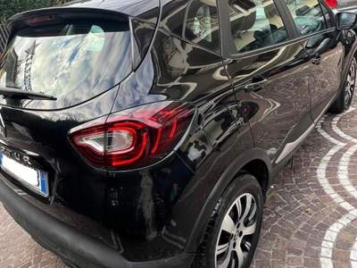 Renault Captur TCe 12V 90 CV S&S Energy Bose Nero usata ANGRI