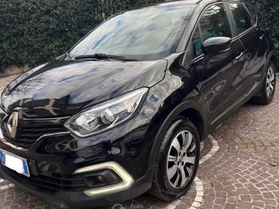 Renault Captur TCe 12V 90 CV S&S Energy Bose Nero usata ANGRI
