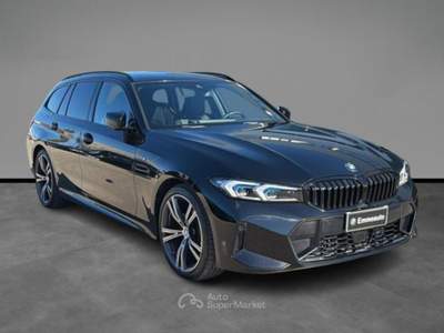 BMW Serie 3 320d 320 d 48V xDrive Touring Msport Nero usata LECCE