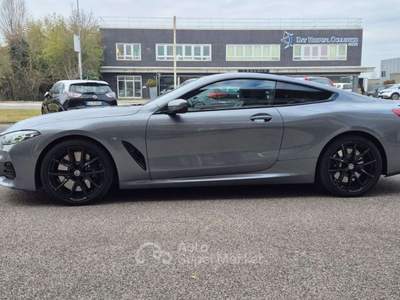 BMW Serie 8 840i 840 i Coupé M-Sport Grigio usata Cento