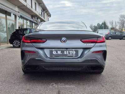 BMW Serie 8 840i 840 i Coupé M-Sport Grigio usata Cento