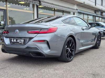 BMW Serie 8 840i 840 i Coupé M-Sport Grigio usata Cento