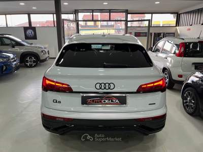 Audi Q5 204 CV quattro S tronic line plus Bianco usata Torino
