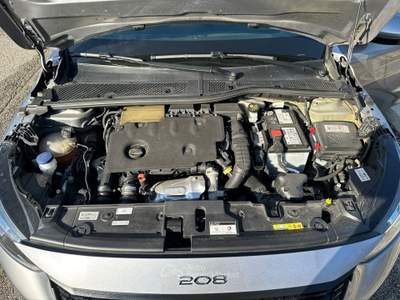 Peugeot 208 ALLURE PACK 100CV Grigio usata Venezia