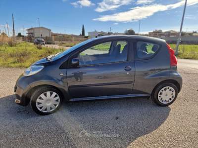 Peugeot 107 3p. Desir Grigio usata Gravina in Puglia