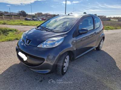 Peugeot 107 3p. Desir Grigio usata Gravina in Puglia
