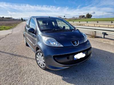 Peugeot 107 3p. Desir Grigio usata Gravina in Puglia