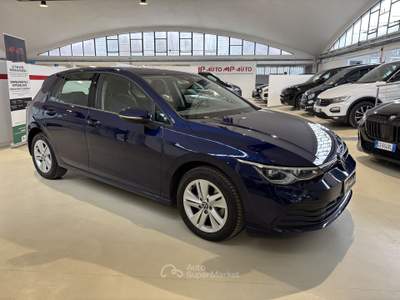 Volkswagen Golf Golf 1.5 eTSI 150 CV EVO ACT DSG Blu/Azzurro usata Castellanza