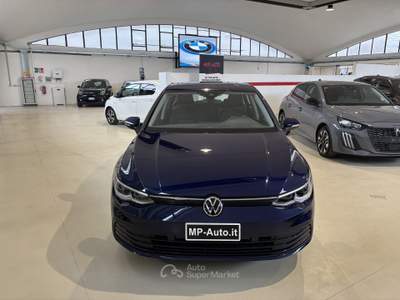 Volkswagen Golf Golf 1.5 eTSI 150 CV EVO ACT DSG Blu/Azzurro usata Castellanza
