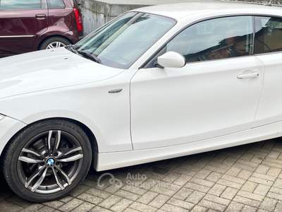 BMW Serie 1 120d 120d CAT 3PORTE - FUTURA DPF - 177 CV - ANNO 2008 - PREZZO NON VINCOLATO DA FINANZIAMENTO Bianco usata Varese
