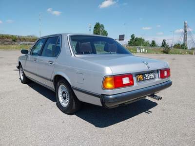 BMW Serie 7 732i