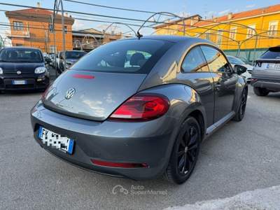 Volkswagen Maggiolino 1.2 TSI Design BlueMotion Technology Grigio usata Varedo