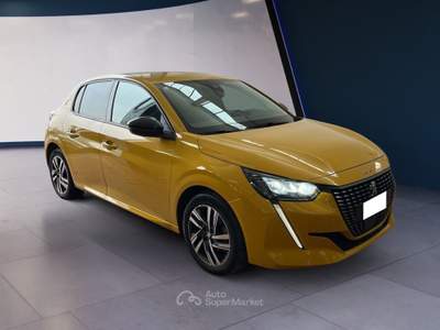 Peugeot 208 II 2019 1.2 puretech Allure Pack s&s 75cv Giallo usata Torino